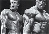 Links: Yates in 1985; Rechts: Yates in 1995