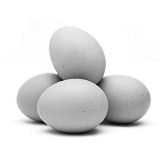 Een dieet met veel snoep en candy bars vergroot de kans op een melanoom, maar de kans op deze gevreesde variant van huidkanker wordt weer kleiner als je er relatief veel eieren, uien of knoflook, olijfolie en bonen in je voedingspatroon zitten.
